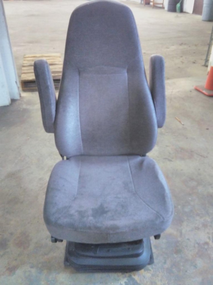 Replaces 2019 INTERNATIONAL LT FRONT SEAT , MD