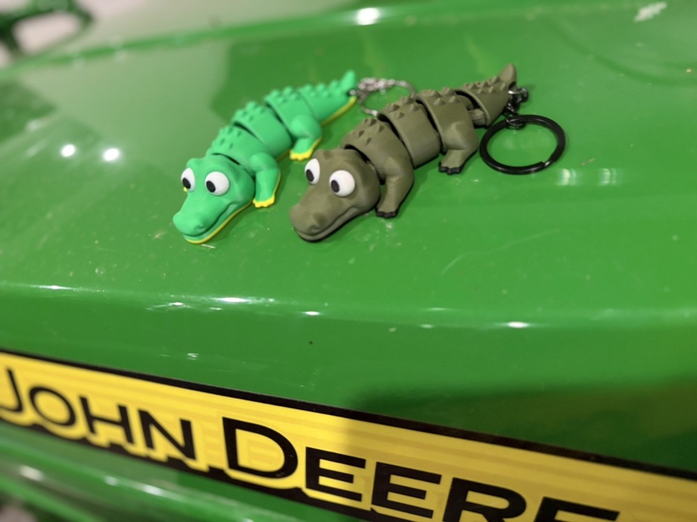 John Deere Trail Gator Keychain 4x6 2x4