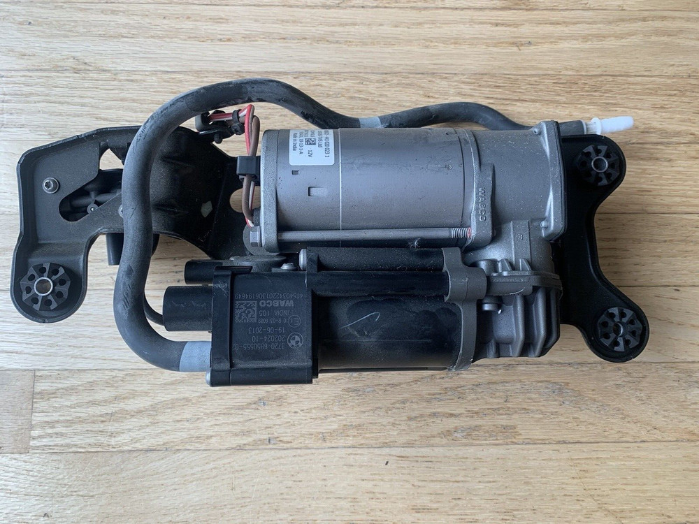 BMW X5 - AIR Suspension Compressor OEM