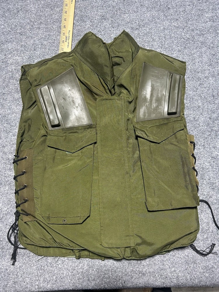 British Army 1969 Flak Jacket Fragmentation Vest Size Small