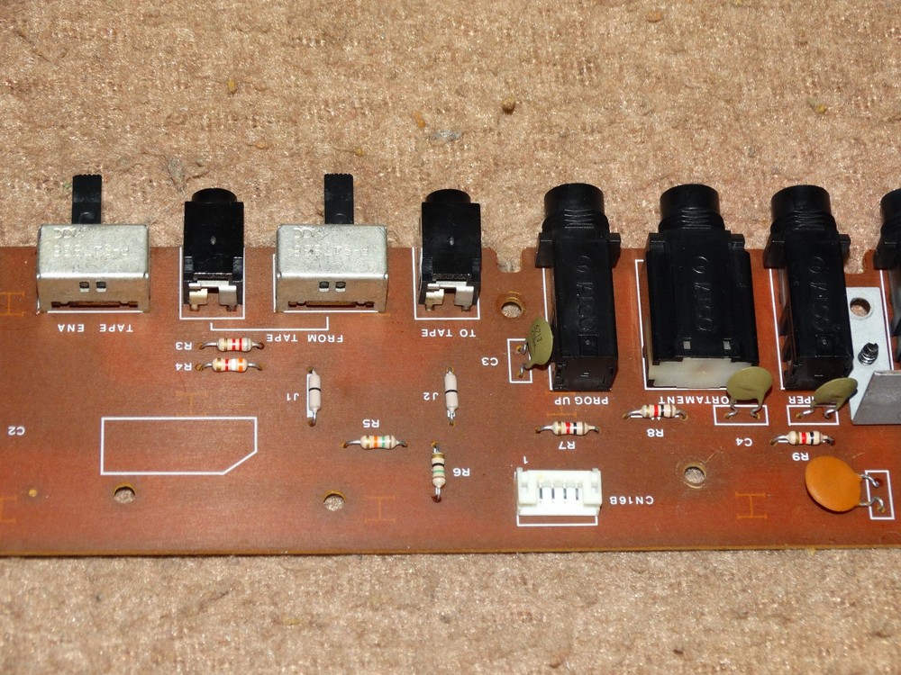 KORG DW 6000 Input Output Rear MIDI Connection & switch PC board KLM-658 VGWC