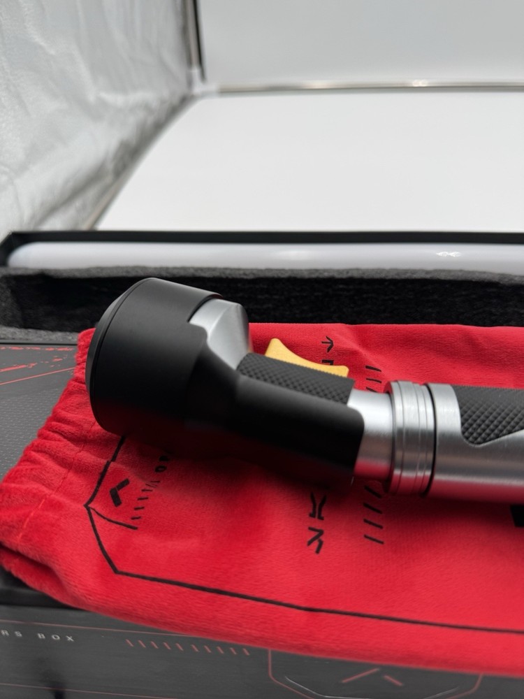 Count Dooku Lightsaber
