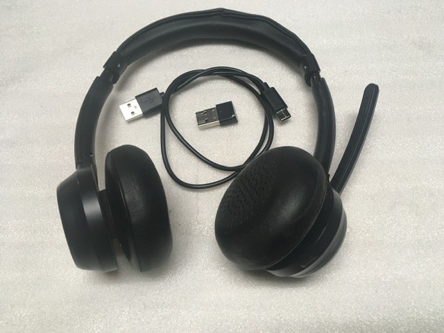 Gixxted KH109M Bluetooth USB Headset w/ Mic & USB receiver & USB-C cable working