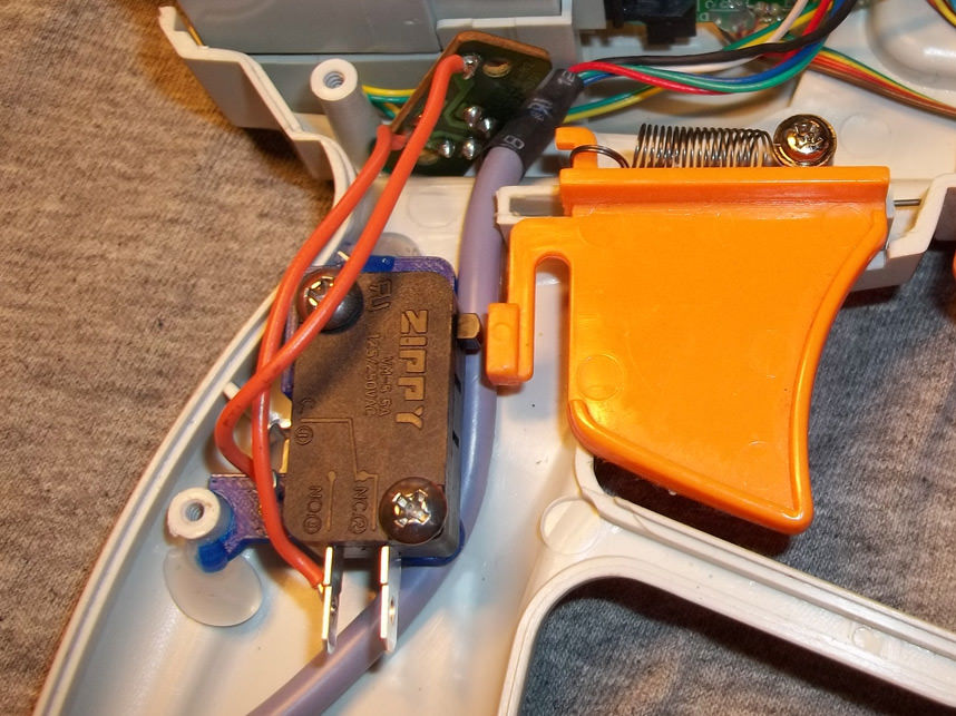 Sega Dreamcast Interact Starfire Light Gun Microswitch Kit Bracket