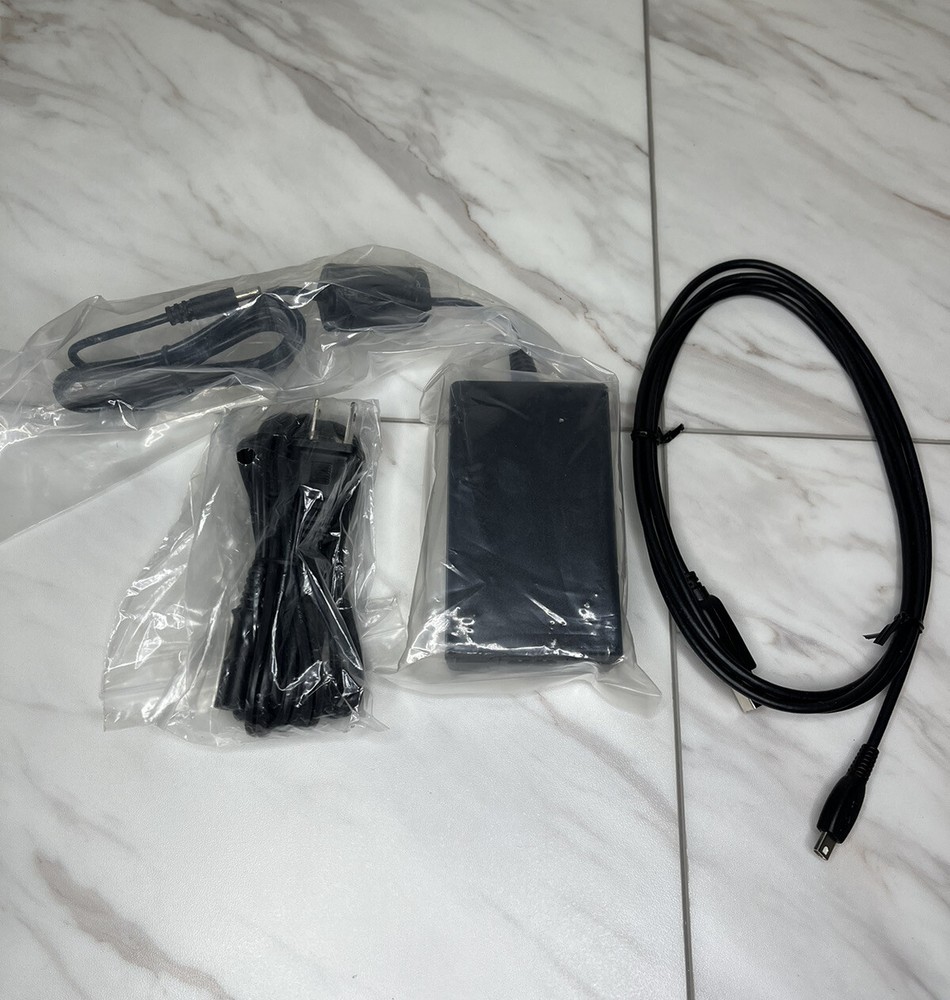 Texas Instruments TI-Nspire ViewScreen Panel w/ Carrying Case - Never Used