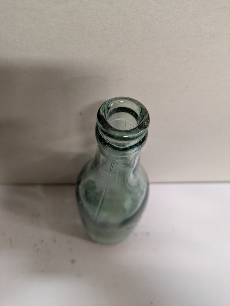 7oz J. E. Meredith Bottle, Towanda PA