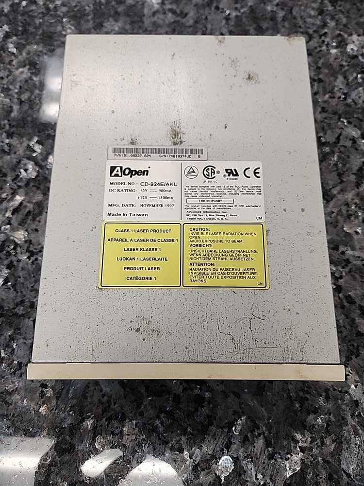 Beige 24X Mtrp CD ROM  Disc Drive Model CD-924E/AKU