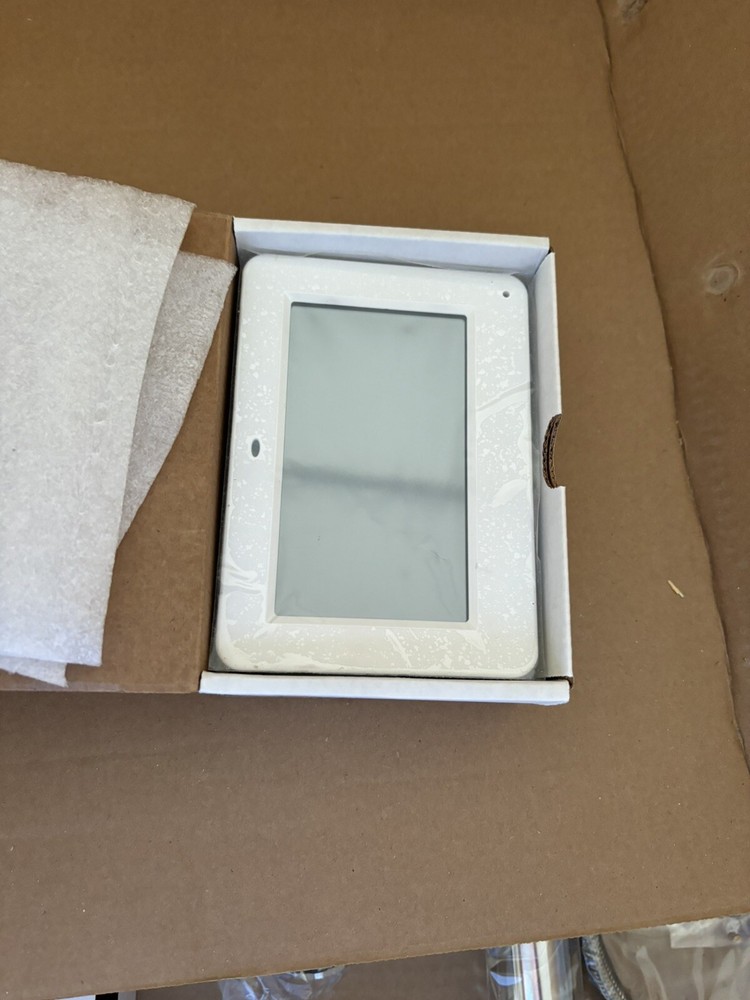 DMP 7872-WBAY-CB 4 Zone Touchscreen Keypad