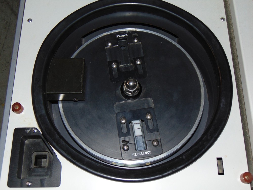 Horiba CAPA 700 Particle Size Distribution Analyzer comes with accessories