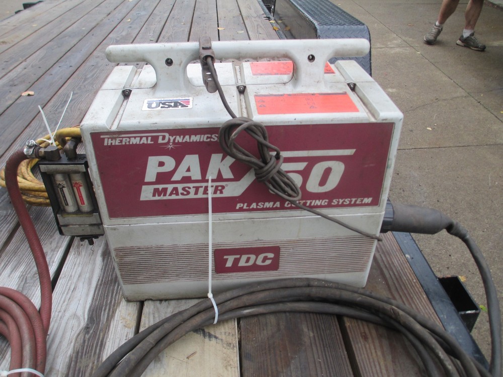 Thermal Dynamics Pak Master 50 Plasma Cutting System (untested)