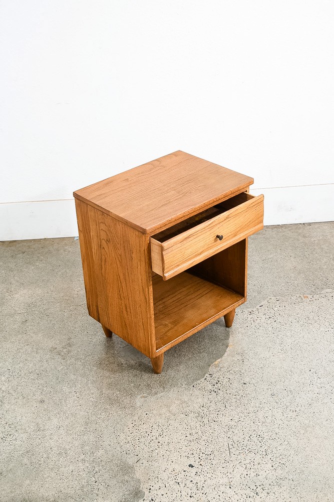 Mid Century Modern Nightstand End Side Table Solid Oak Drawer Vintage Single Mcm