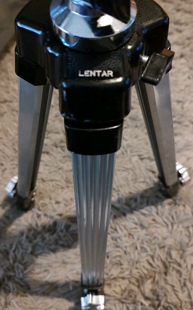 Lentar 3 Section Elevating Tripod Model No. TD-7