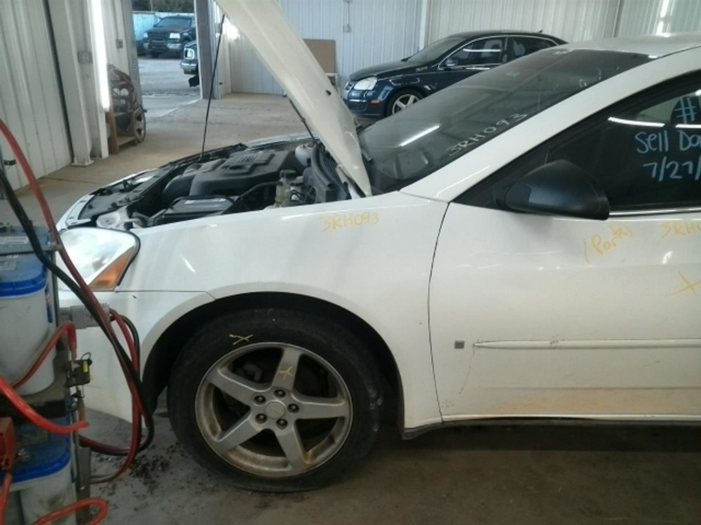 G6 2007 High Mounted Stop Light 104934650