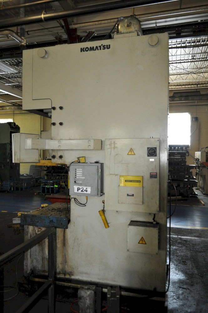 121 TON KOMATSU GAP FRAME PRESS