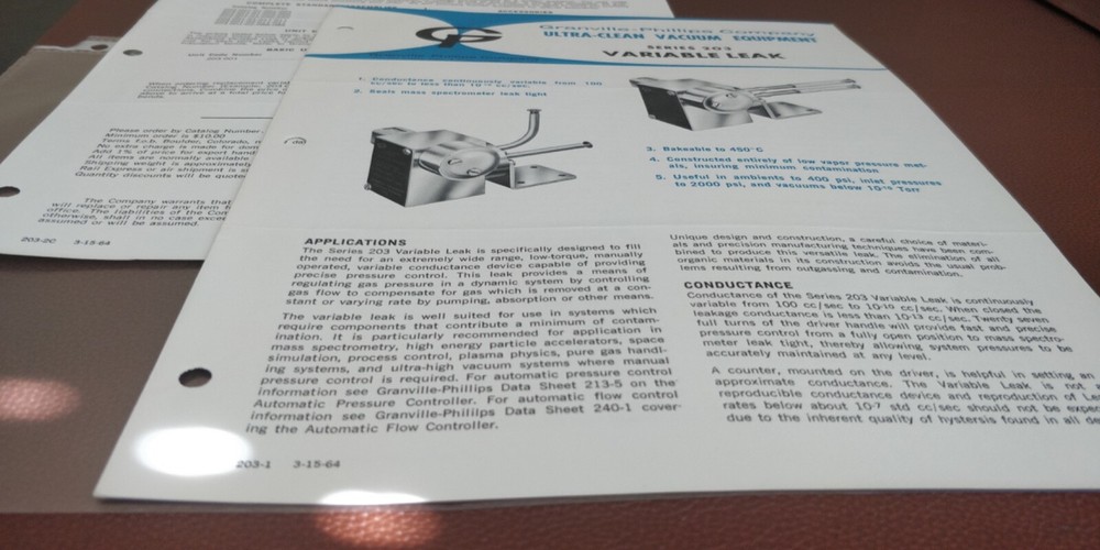 1964 ~ Granville Phillips Co ~ Specs Bulletin VARIABLE LEAK SERIES 203