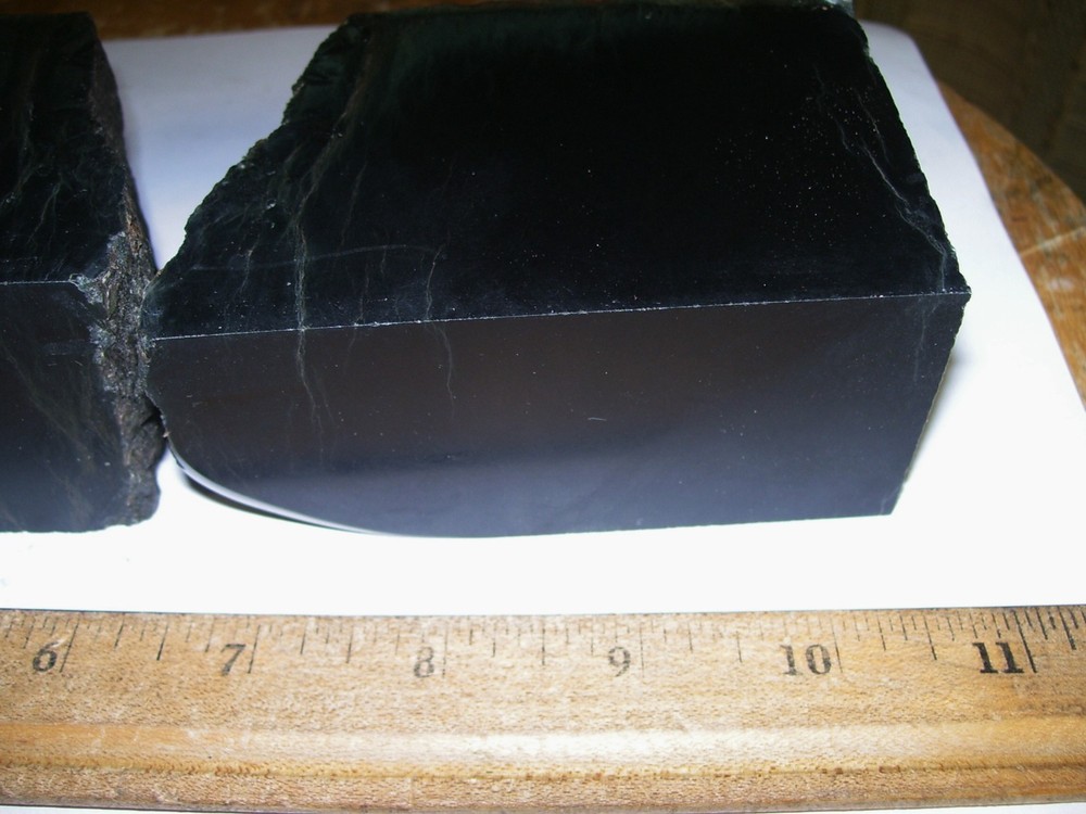 Wyoming Black Jade Rough