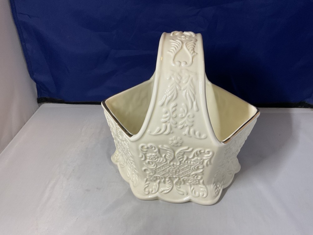 Vintage Formalities Porcelain Basket Scroll Pattern and Gold Accent -TSL