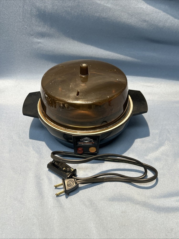 Vintage West Bend Automatic Egg Cooker 5820