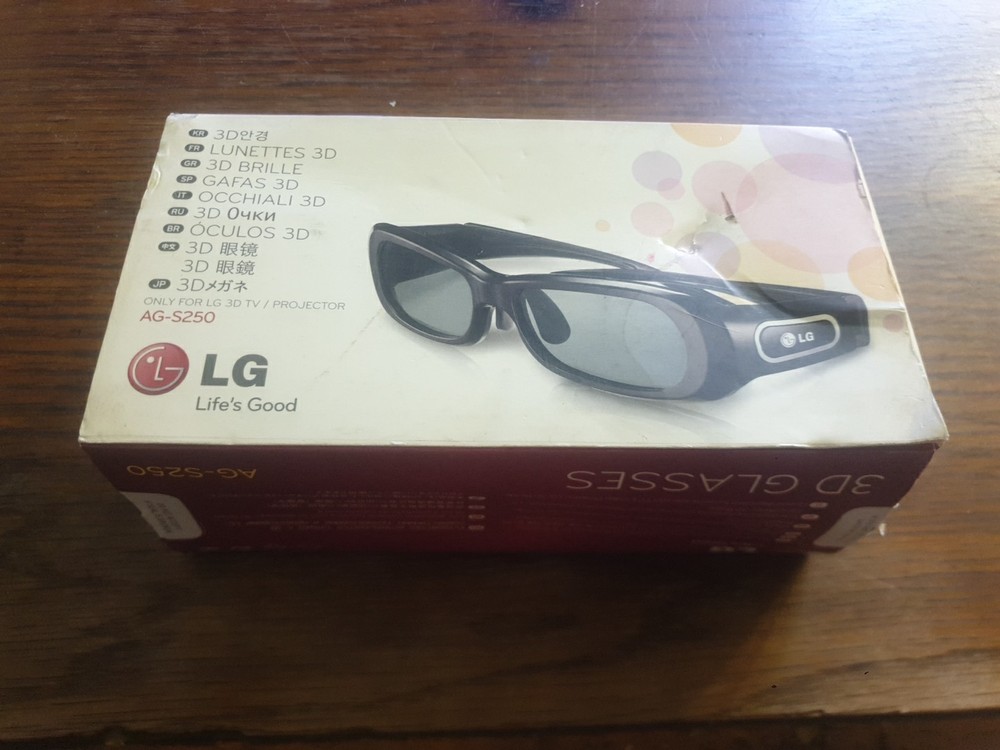 LG AG-S250 Active Shutter 3D Immersive Viewing Glasses : Unused