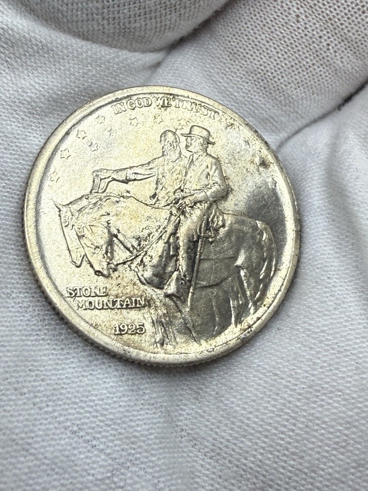 1925 STONE MOUNTAIN Commemorative Half Dollar Q11