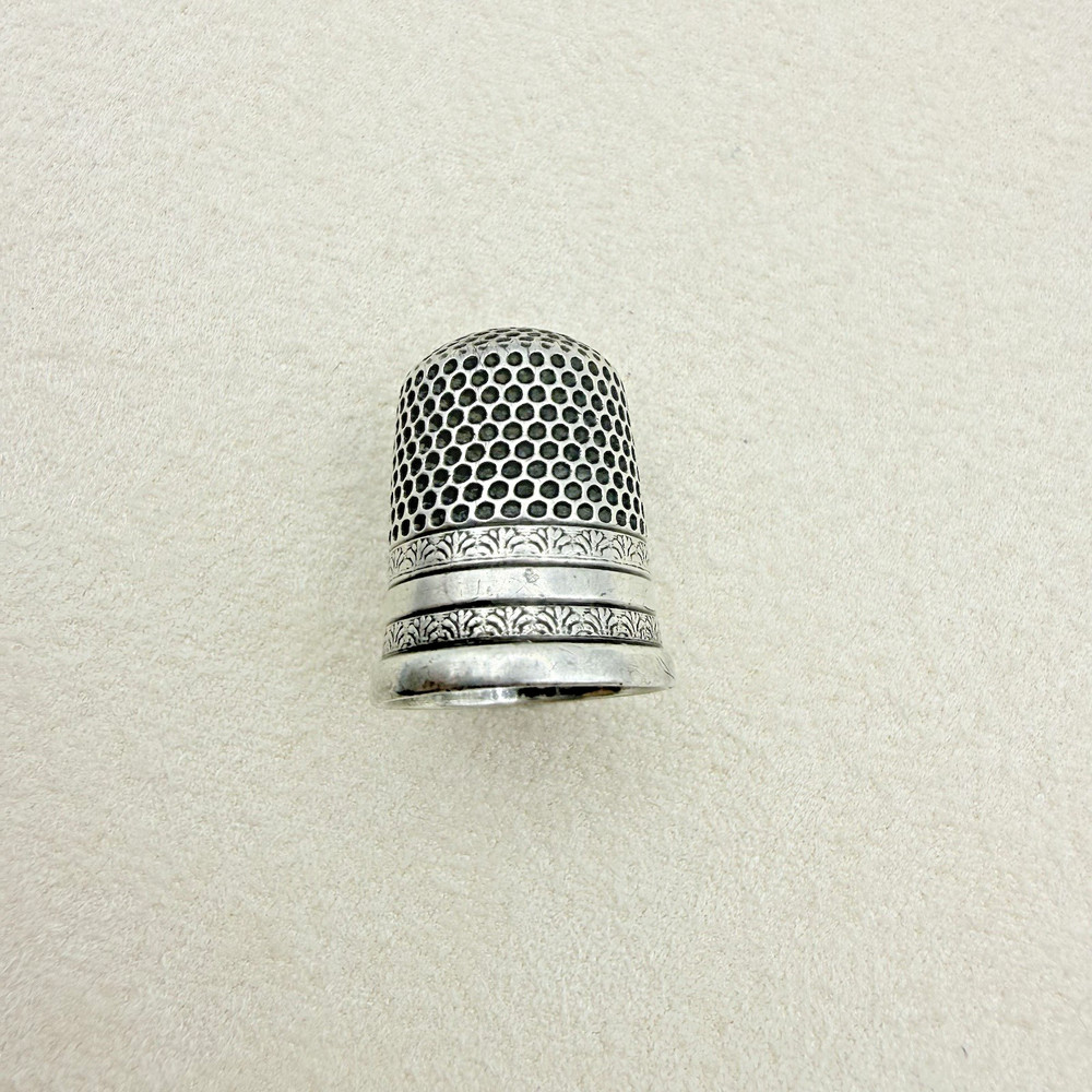 Antique Sterling Silver Size 7 Scrollwork Design Thimble Sewing Collectible
