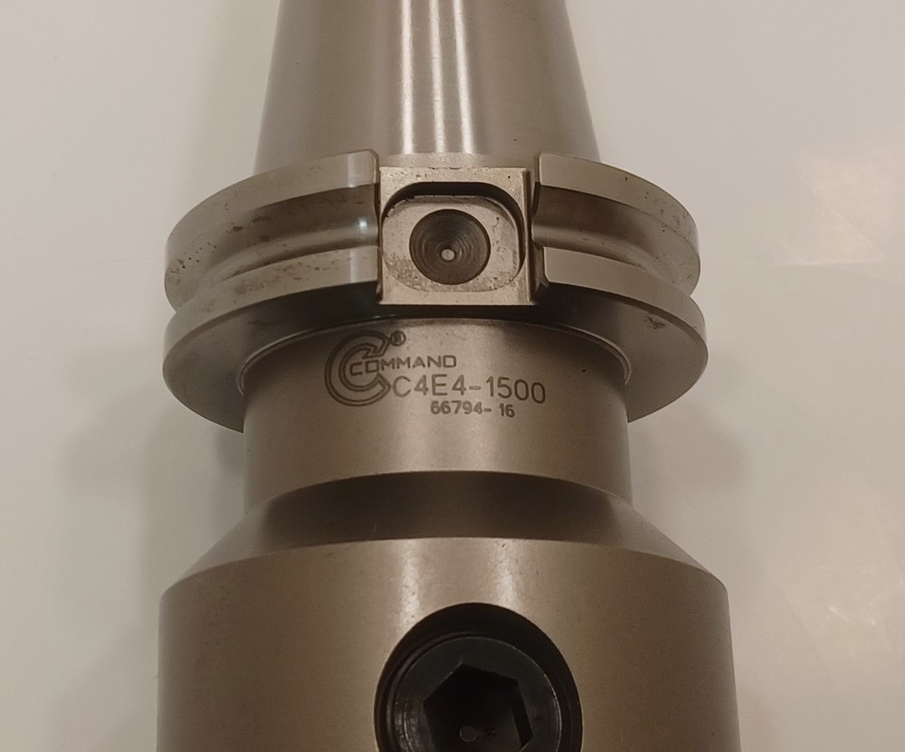 COMMAND CAT 40 1-1/2" STRAIGHT TOOLHOLDER C4E4-1500