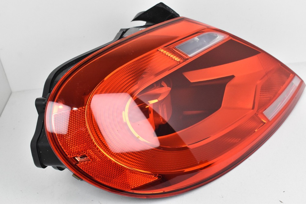 2012-2016 Volkswagen Beetle Driver Side Left Tail Light Lamp OEM 5C5945095E