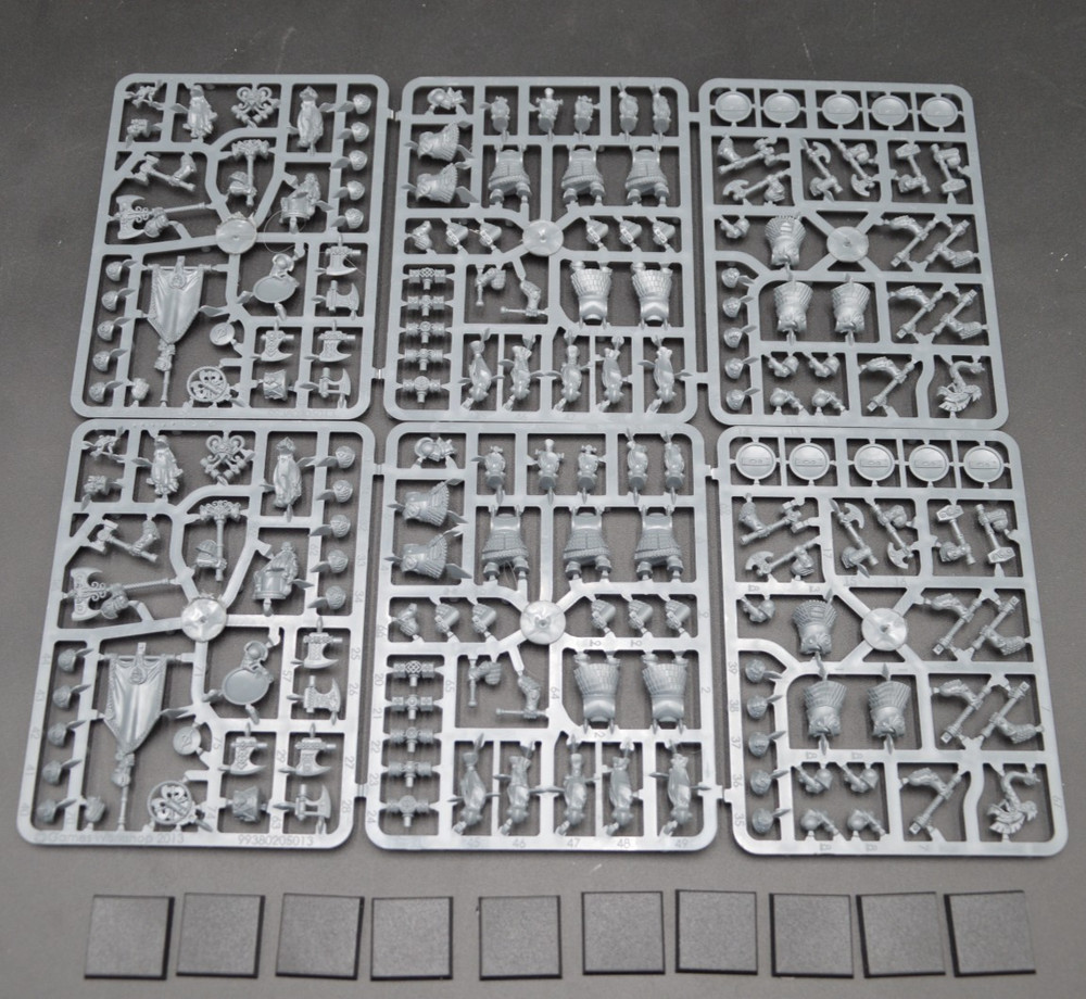 Warhammer TOW Dwarfen Mountain Holds Hammerers OR Longbeards (10)