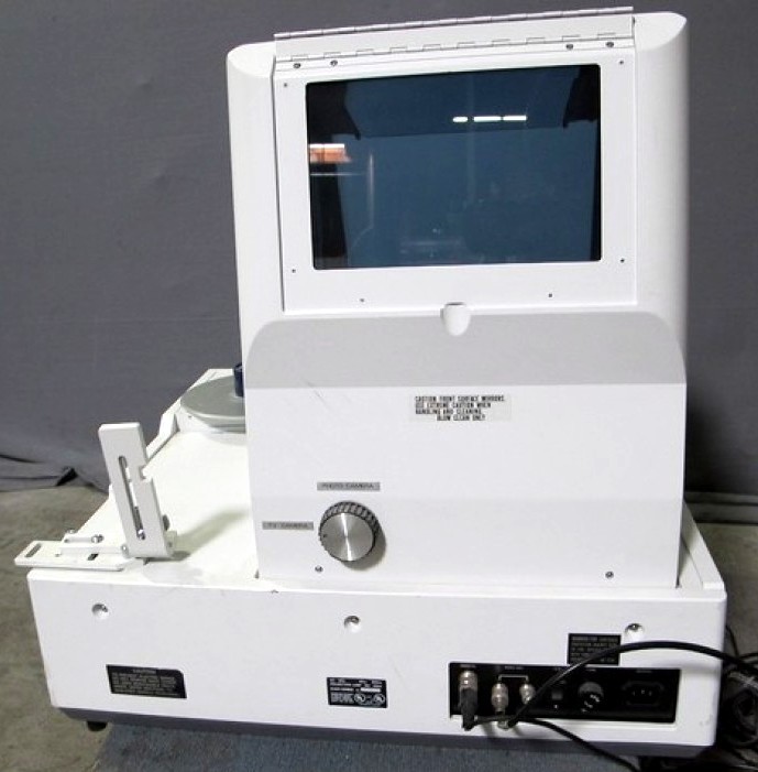 VANGUARD INSTRUMENT 35mm PROJECTION SYSTEM, MODEL CAP-35B III WITH REMOTE
