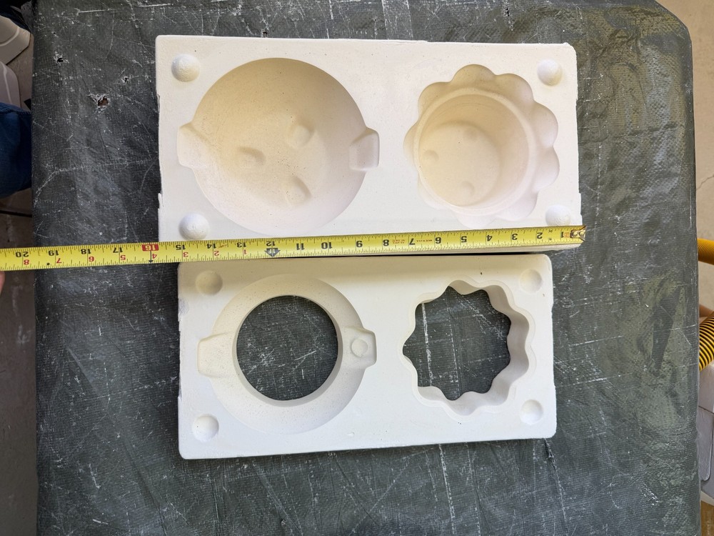 VINTAGE JOHN'S CERAMIC MOLD #511 FLOWER POT
