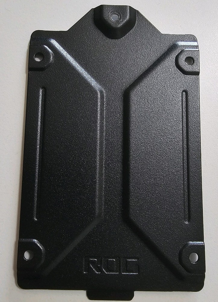 ASUS ROG Strix Helios GX601 SSD Mounting Plate