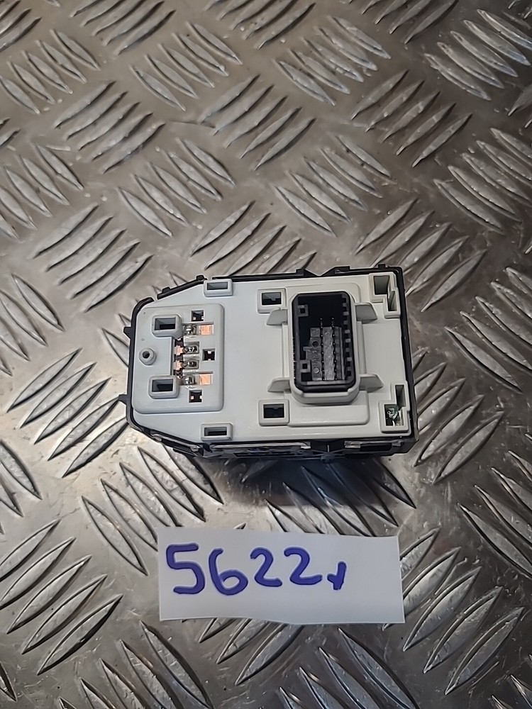 2024 KIA STONIC FRONT MIRROR SWITCH