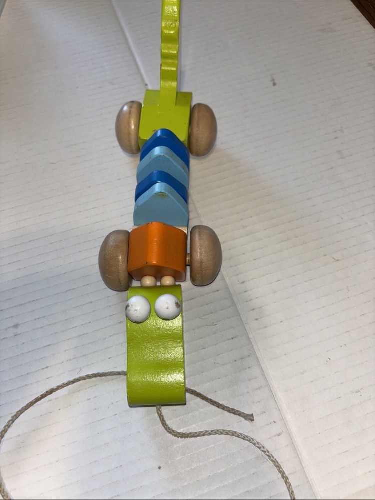 Classic World Pull Behind Crocodile Wooden Pull Toy Alligator