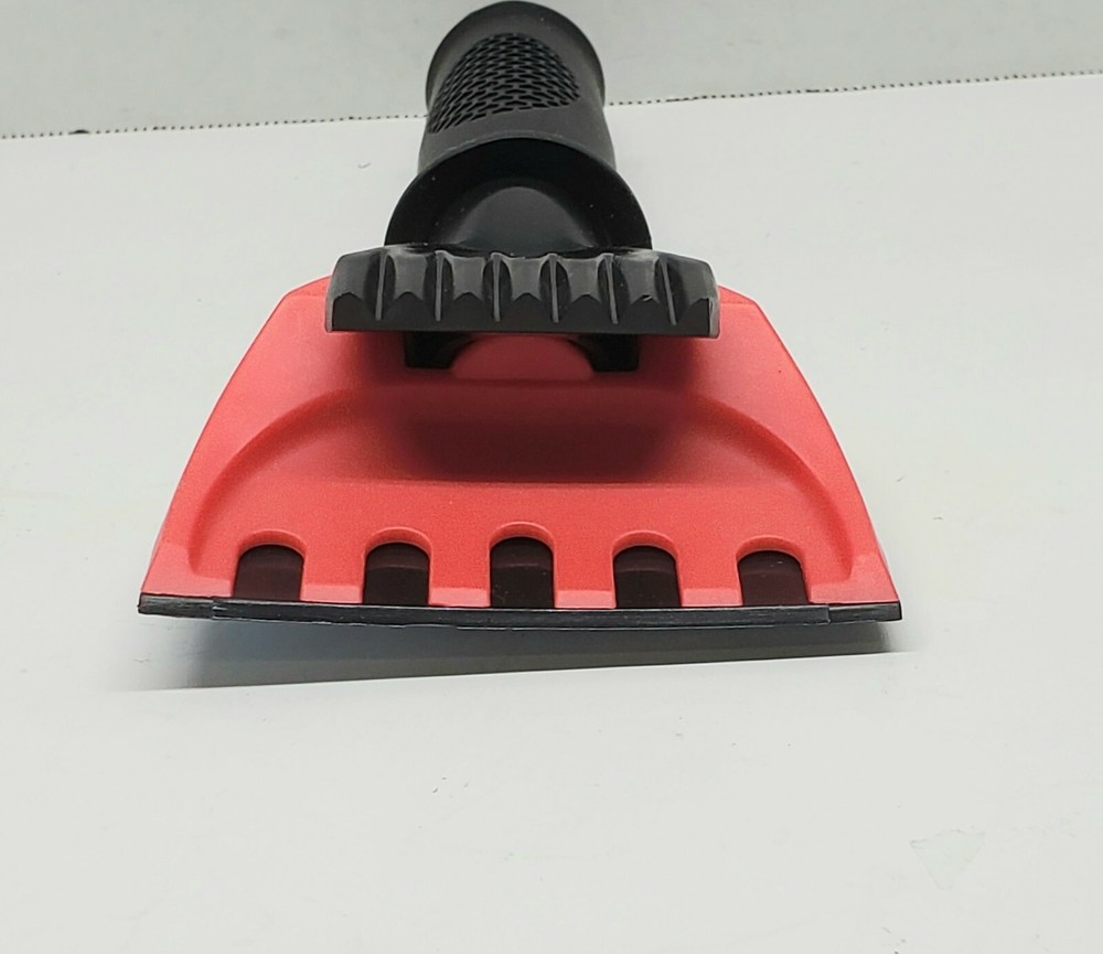 Subzero 11" Polar Vortex Snow and Ice Window Scraper, Rubber Grip Handle