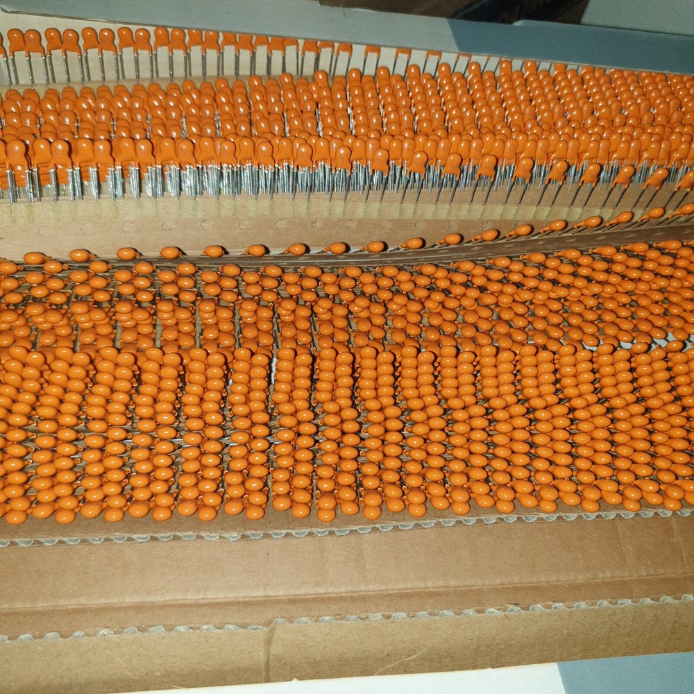PHILIPS 2.2uF 25V SOLID Aluminium Electrolytic Capacitor-2222 128 36228! 25PCS