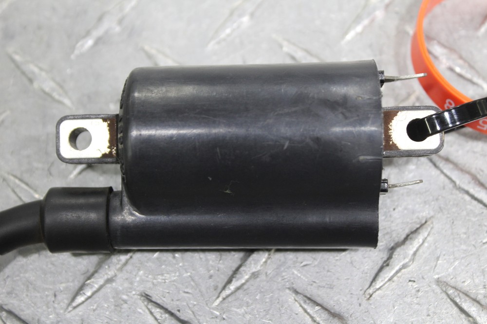 2002 DUCATI MONSTER 600 IGNITION COIL SPARK PLUG CAP
