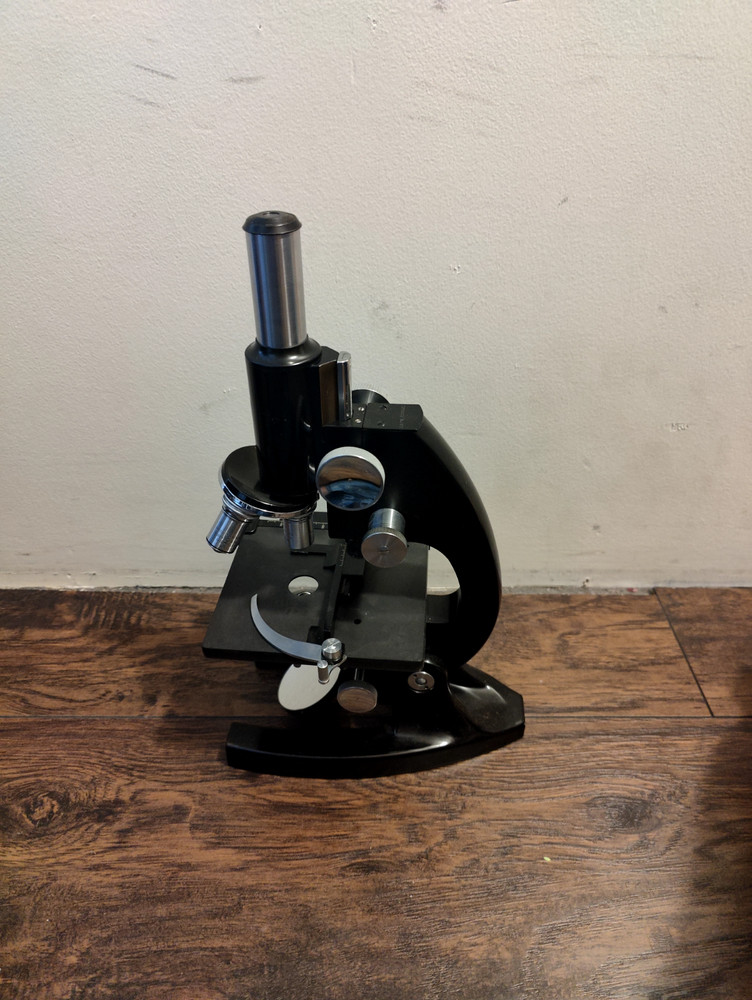 Vintage Bausch & Lomb Microscope (Many Lenses & Case)