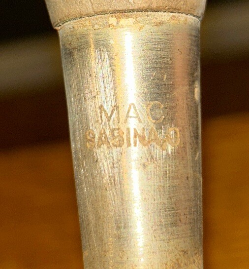 Vintage 1204 MAC #4 Phillips Screwdriver Wood Handle ~ EC