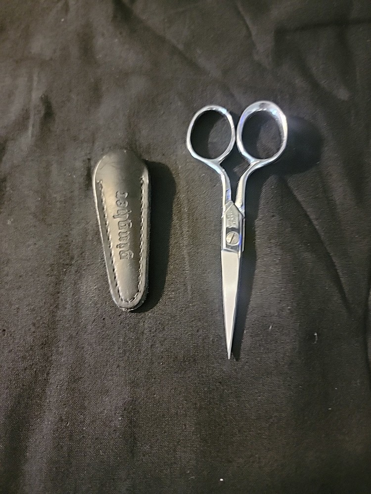 Gingher G-4 ~ 4" Embroidery  Scissors  W. Leather Sheath