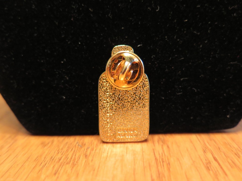 Knob Creek 9 Year Bourbon Bottle Lapel Pin Back