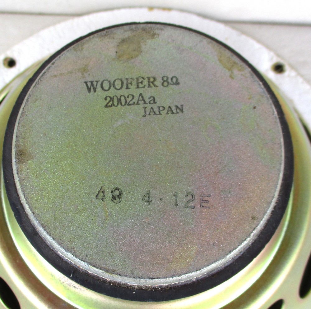 One Realistic 2002A 8-Ohm 8" Woofer Speaker Tested