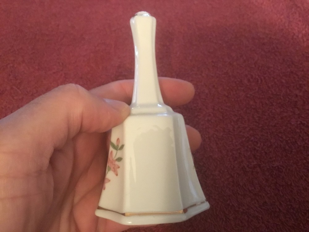 Red Bird Ceramic Bell
