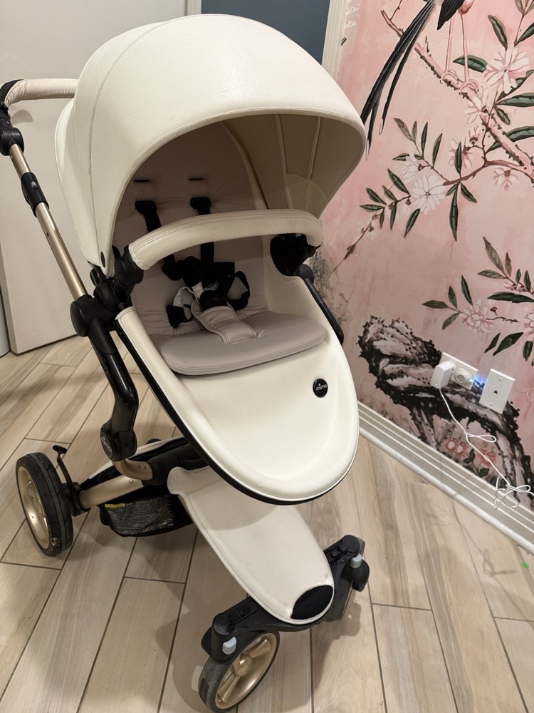 Mima Xari White & Gold Stroller & Bassinet SET