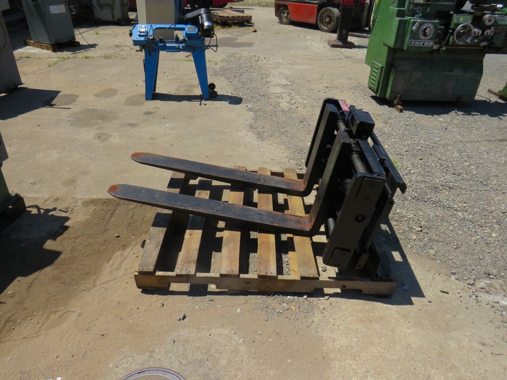 CASCADE iFORKS & FORK POSITIONER CARRIAGE SIDESHIFT