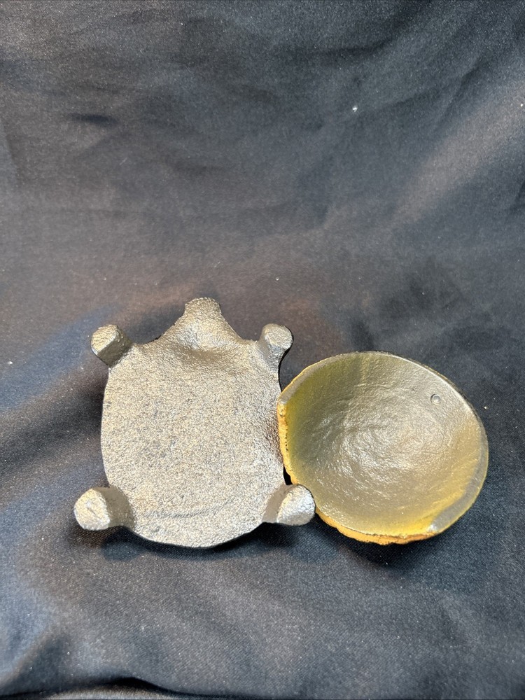 Small Cast Iron Hedgehog Hide a Key / Trinket Box