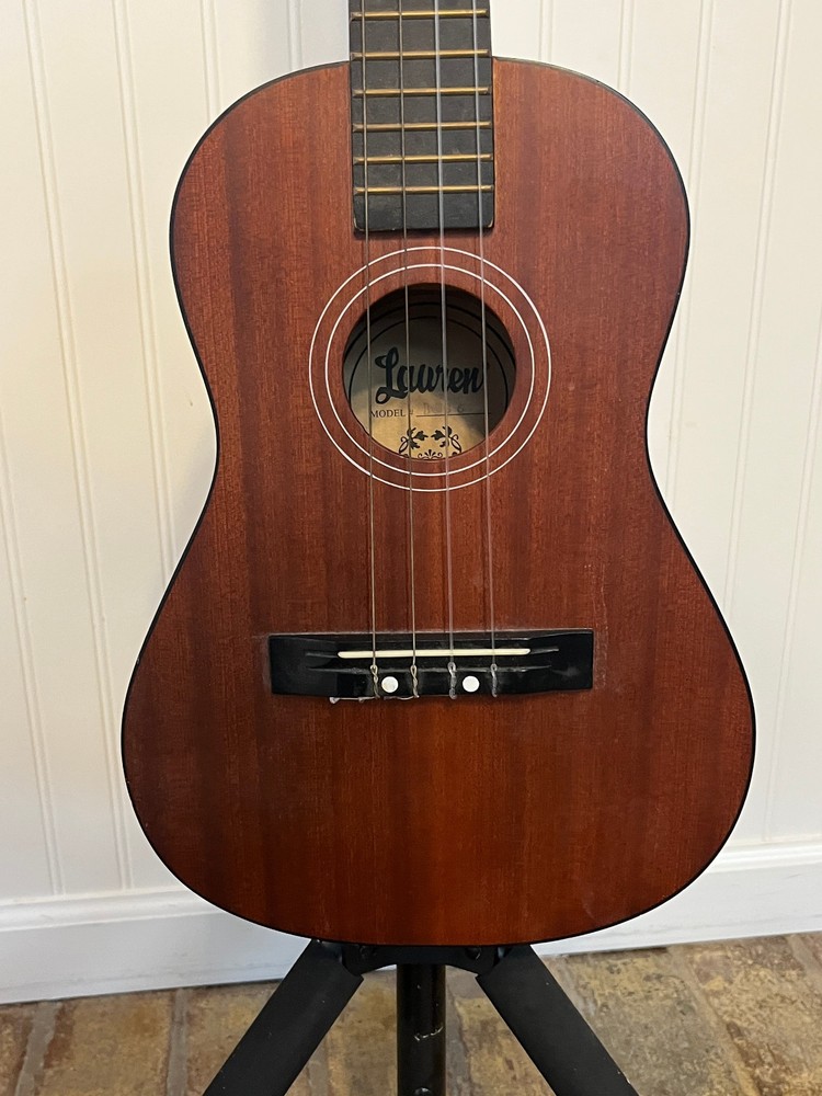 Lauren BU36 Baritone Ukulele