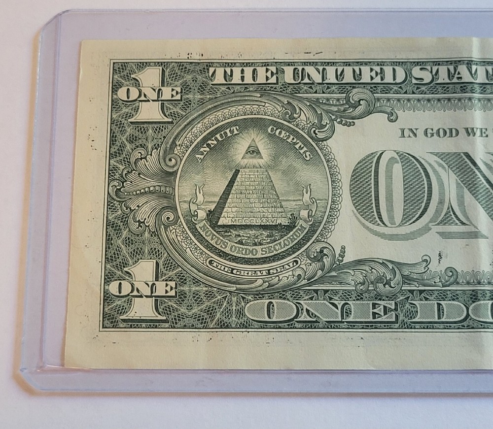 2017A One Dollar Mutiple Errors Misaligned, Gas Pump, Ink Smear Ink Bleed