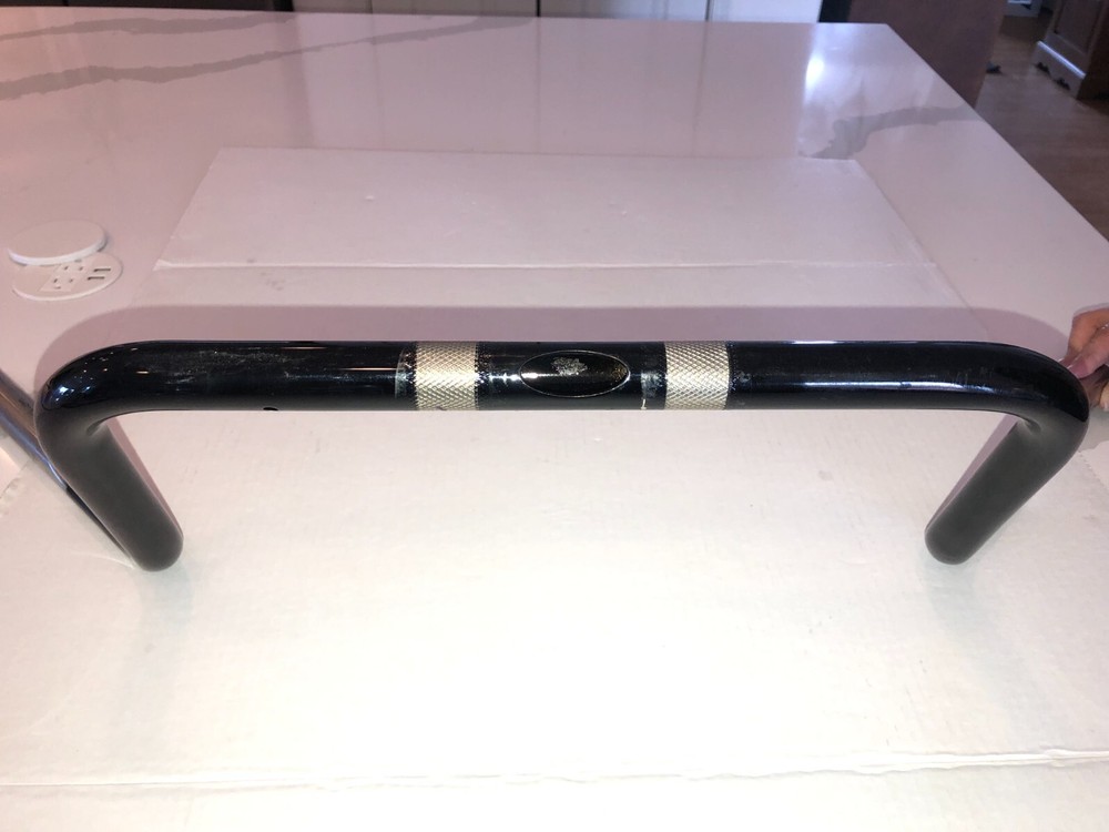 HARLEY DAVIDSON MOTORCYCLE HANDLE BAR GREAT CONDITION