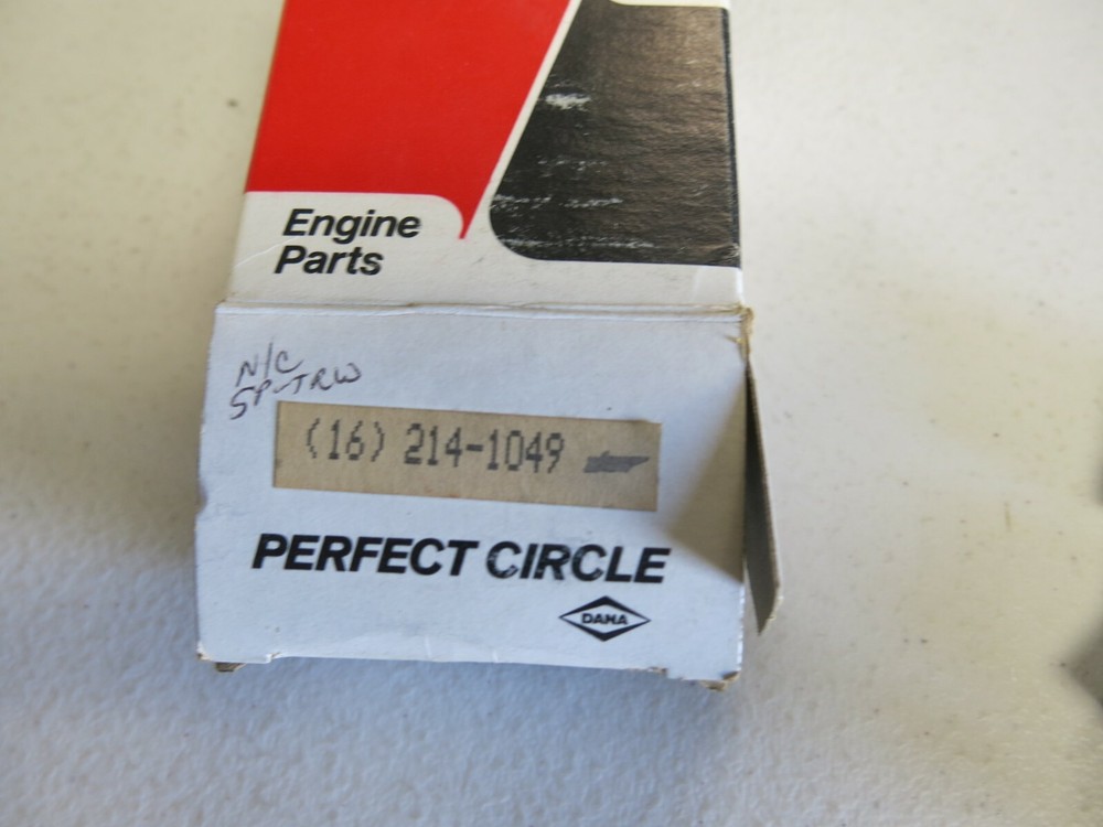 Perfect Circle Rocker Arm 16 Pcs (214-1049)