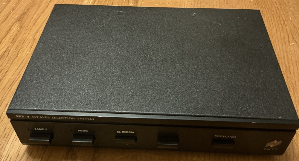 NOB Niles SPS-4Speaker Selection System